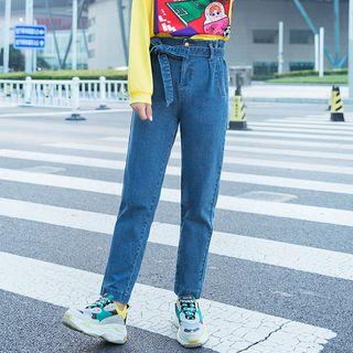 High-waist Straight-fit Jeans