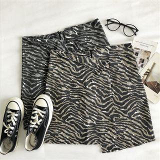 Asymmetric Color-block High-waist A-line Skirt