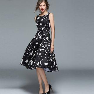 Gathered-waist Floral Print Sleeveless Crewneck A-line Dress