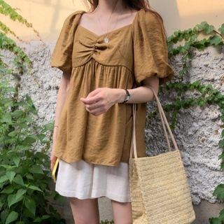 Puff-sleeve Ruffled Plain Top
