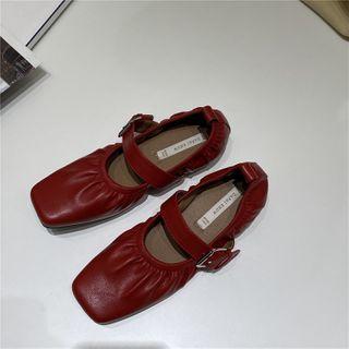 Square-toe Shirred Mary Jane Shoes