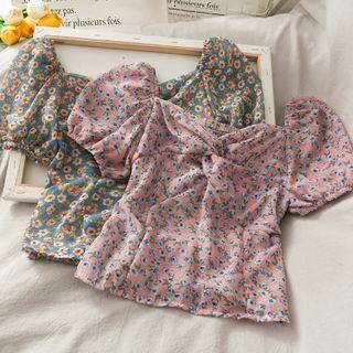 Boatneck Twisted Floral Crop Top