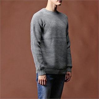 Raglan-shoulder Ribbed Sweater