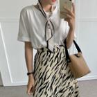 Short-sleeve T-shirt / Scarf / Zebra Print Skirt / Set