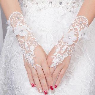 Bridal Fingerless Lace Gloves