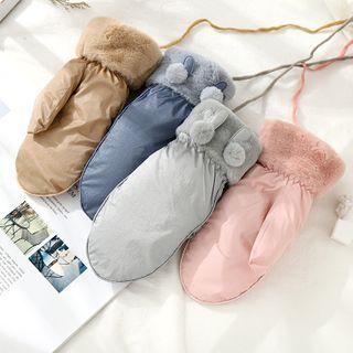 Pom Pom Mittens