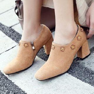 Faux Suede Flower Applique Block Heel Short Boots