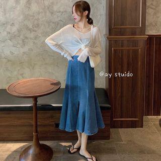 V-neck Sheer Knit Top / Denim Mermaid Skirt