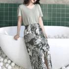 Plain Short Sleeve T-shirt / Floral Print Midi Skirt