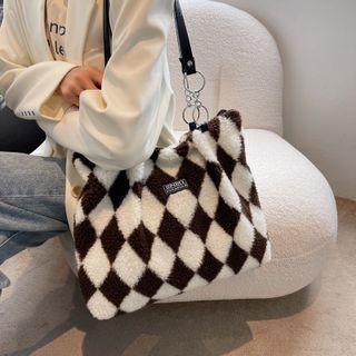 Diamond Pattern Fluffy Shoulder Bag