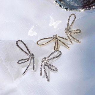 Knot Rhinestone Asymmetrical Alloy Earring 1 Pair - Silver - One Size