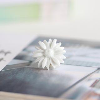 Floral Ceramic Brooch