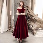 Off-shoulder Bow Accent Velvet A-line Evening Gown