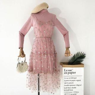 Set: Long-sleeve Mock Neck Dress + Spaghetti Strap Star Sequined Midi Dress