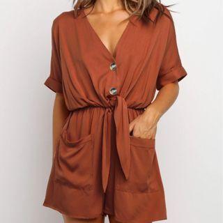 Short-sleeve V-neck Tie-waist Wide-leg Playsuit