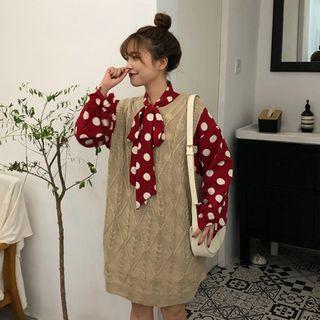 V-neck Knit Vest / Dotted Long-sleeve Shirt