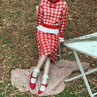Mock Two-piece Plaid Sweater / Midi Pencil Skirt