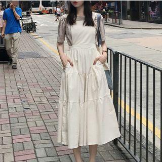 Short-sleeve T-shirt / A-line Midi Pinafore Dress