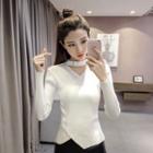 Keyhole-front Wrapped Knit Top