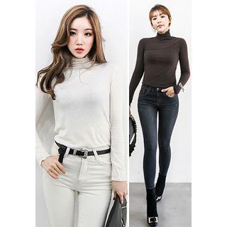 Turtle-neck Frill-trim T-shirt