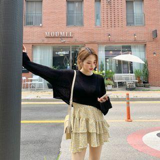Extra Long-sleeve Knit Crop Top
