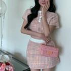 Short-sleeve Plaid Crop Top / A-line Skirt