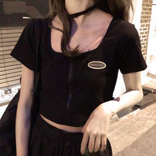 Short-sleeve High-waist Top / Loose-fit Pants