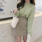 Plain Sweater / Plaid A-line Skirt