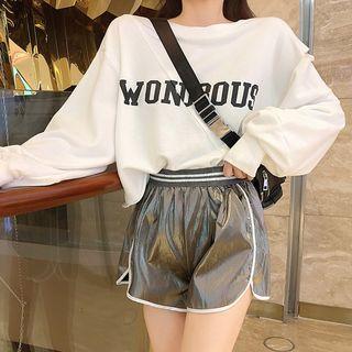 Lettering Cropped Sweatshirt / Contrast-trim Sweatshorts
