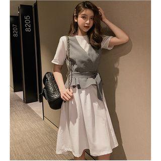 Set: Short-sleeve A-line Dress + Plaid Vest