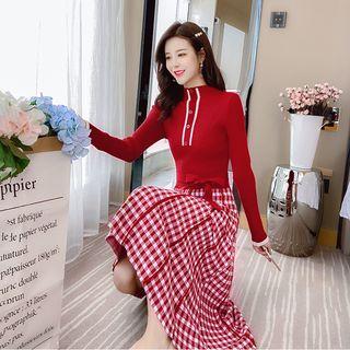 Long-sleeve Check Panel Buttoned Knit Dress