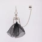 Skeleton Mesh Chained Alloy Cuff Earring 1 Pc - Silver & Black - One Size
