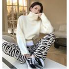 Plain Turtle-neck Loose-fit Sweater / Zebra Print Loose-fit Pants