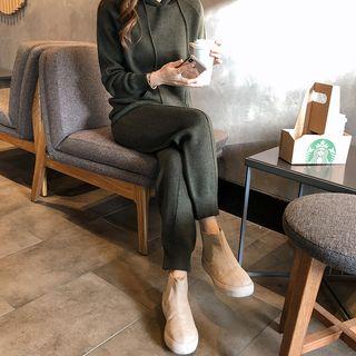 Set: Hooded Knit Top + Knit Sweatpants