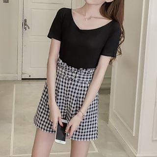 Set: Plain Short Sleeve T-shirt + Plaid High Waist Shorts