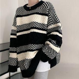 Two-tone Striped Sweater Black - One Size