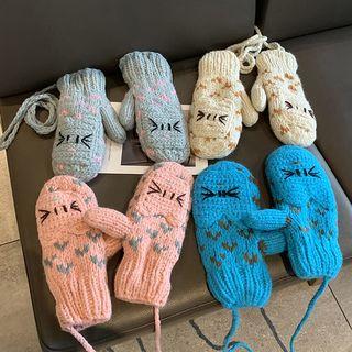 Embroidered Cat Knit Mittens