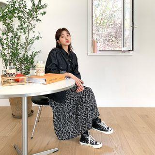 Set: Denim Shirt + Floral Print Pinafore Dress Black - One Size