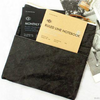 Textured Pouch - (l)