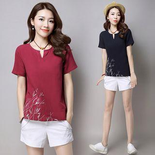 Embroidered Short Sleeve Split Neck T-shirt