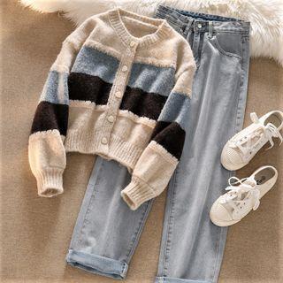 Striped Cardigan / Straight Leg Jeans