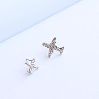 Non-matching Rhinestone Plane Earring