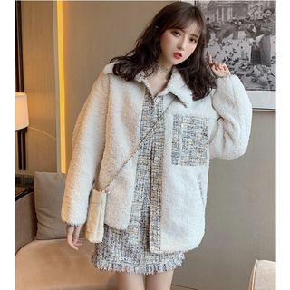 Collared Fleece Button Jacket / Tweed Suspender Skirt
