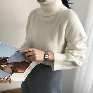 Turtle-neck Raglan-sleeve Furry Sweater