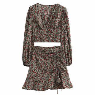 Set: Floral Print Cropped Blouse + A-line Skirt