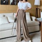 Off-shoulder Short-sleeve Cropped Top / High-waist Loose-fit Pants