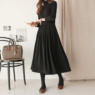 Turtle-neck A-line Dress