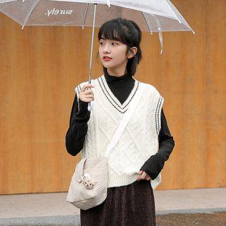 Long-sleeve Mock Neck T-shirt / Cable Knit Sweater Vest