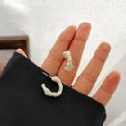 Irregular Alloy Open Hoop Earring 1 Pair - S925 Silver Needle - Stud Earrings - Letter C - White - One Size