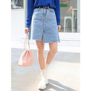 Plus Size Asymmetric-hem Frayed Denim Miniskirt